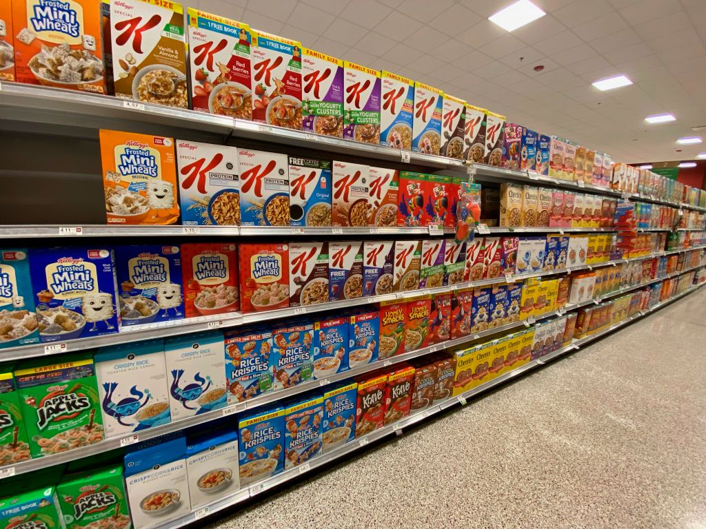Kelloggs Cereal aisle in Publix, grocery store, Florida