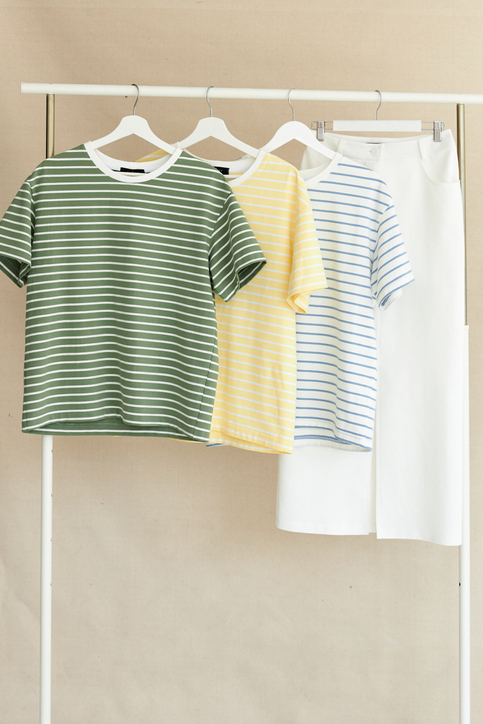 Stylish women's clothing. Looks spectacular on a girl. Casual clothes, street fashion, fashion accessories, style, elegance, beautiful clothes. Summer, spring or fall street look.