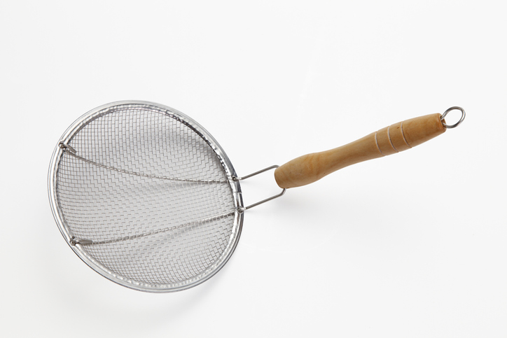 sieve with clipping path
