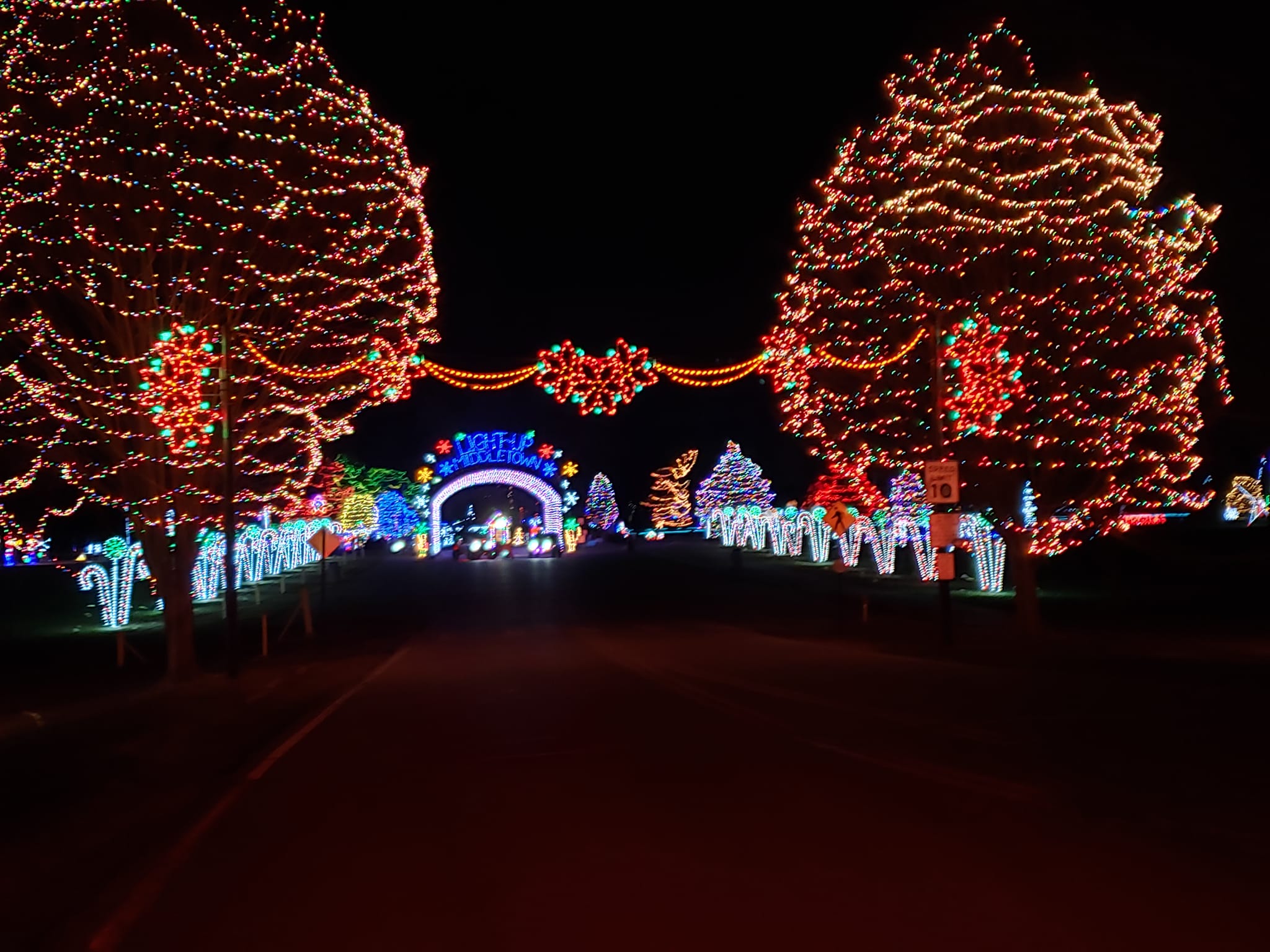 Light Up Middletown