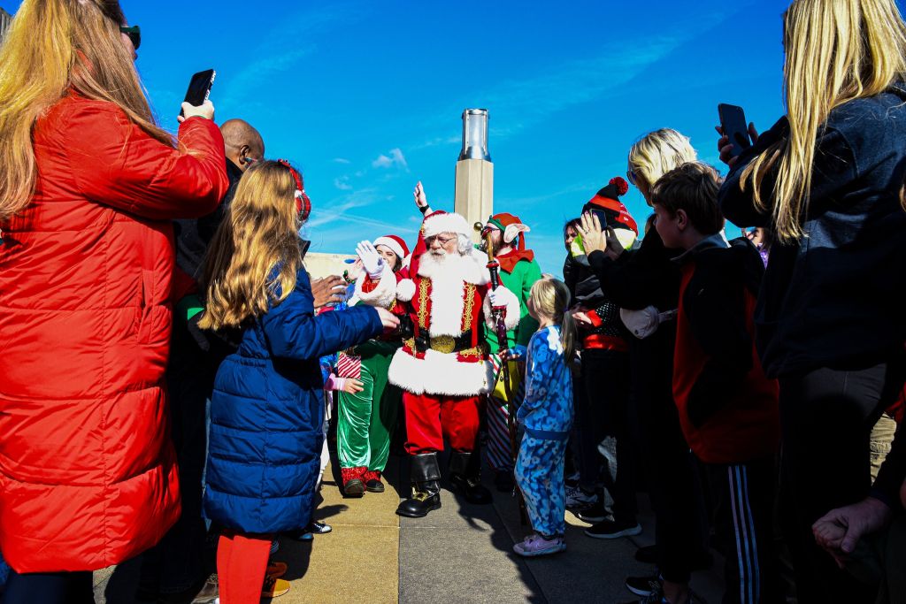 Santa Claus at Cincinnati Museum Center