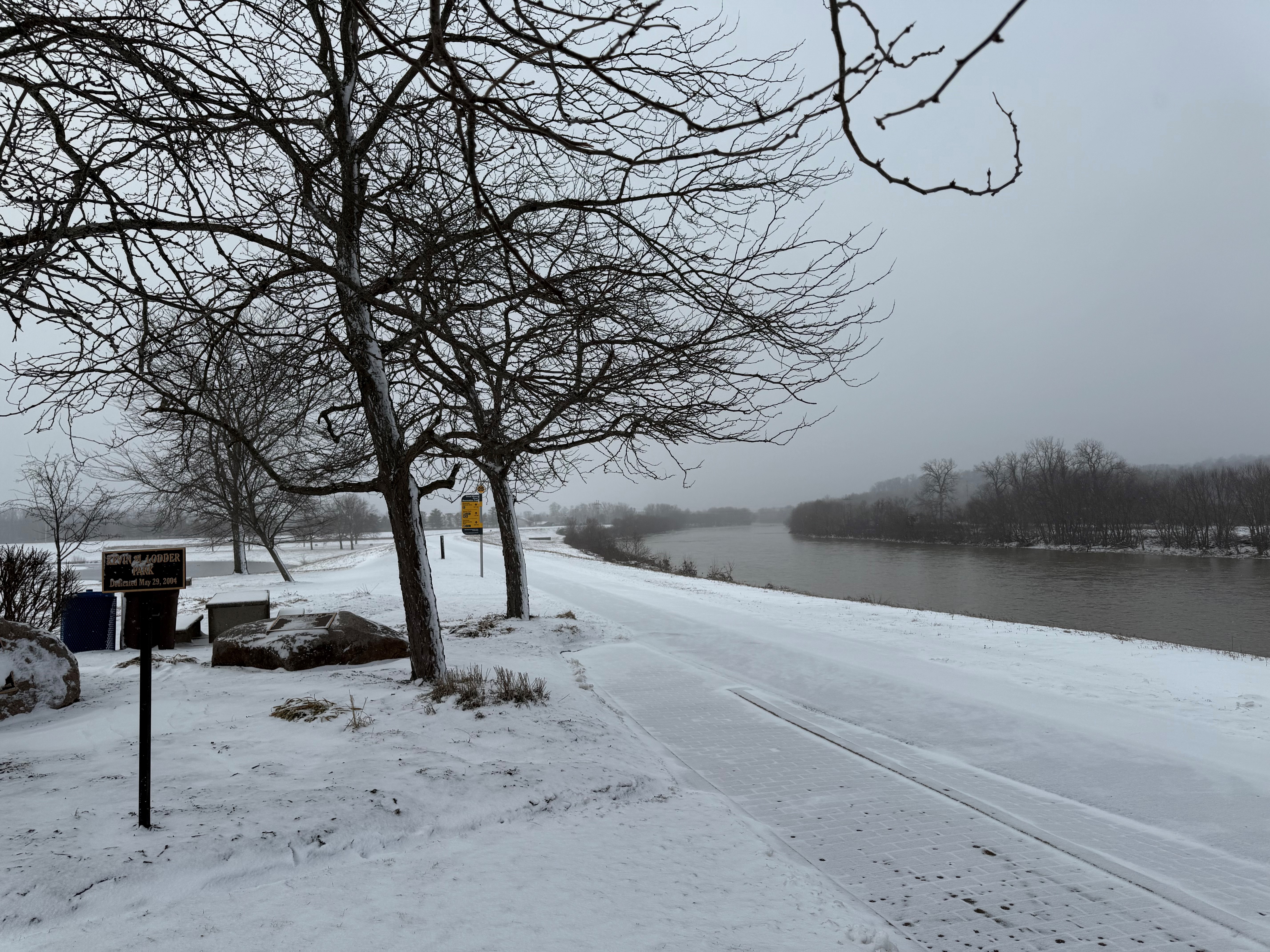 Nieve y frío extremo en Cincinnati, con alerta por inundaciones