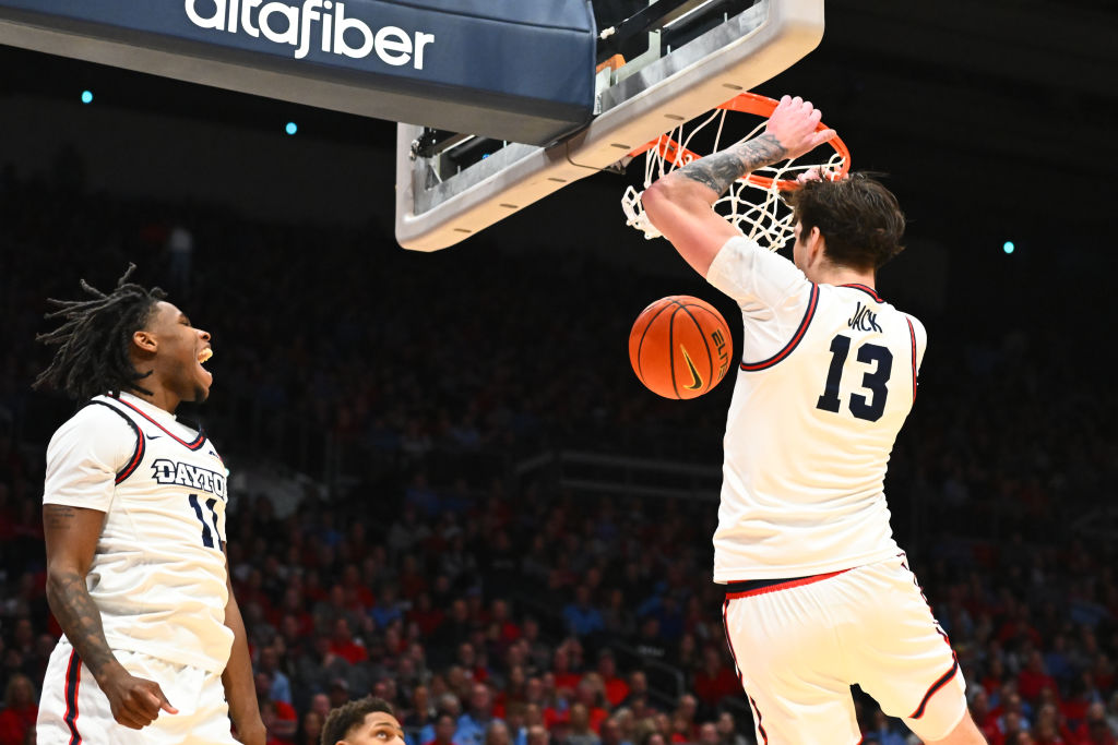 Duquesne v Dayton