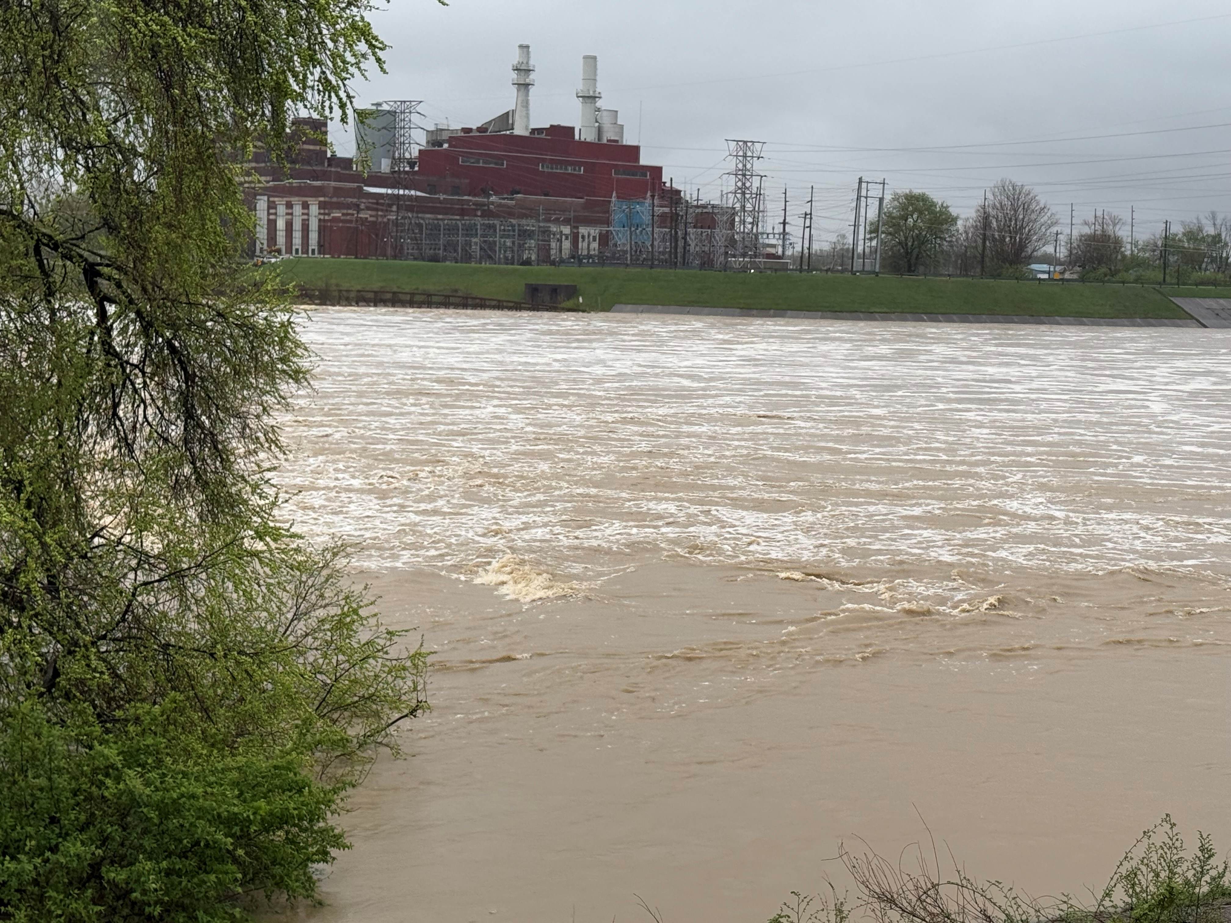 Otra represa cubierta
