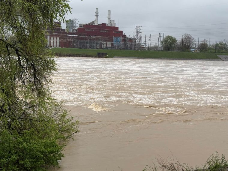 Otra represa cubierta
