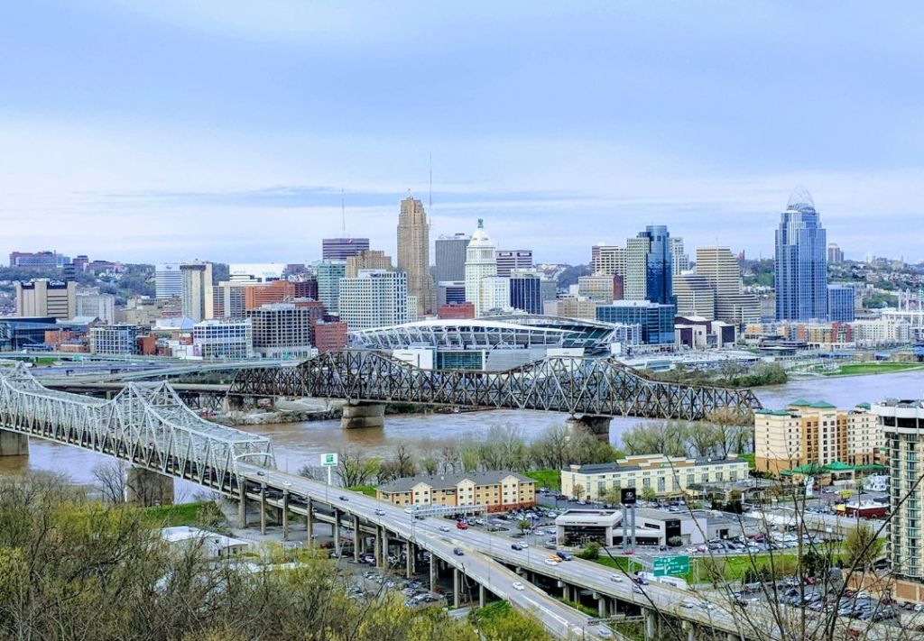 Baja la temperatura y regresan los vientos en Cincinnati