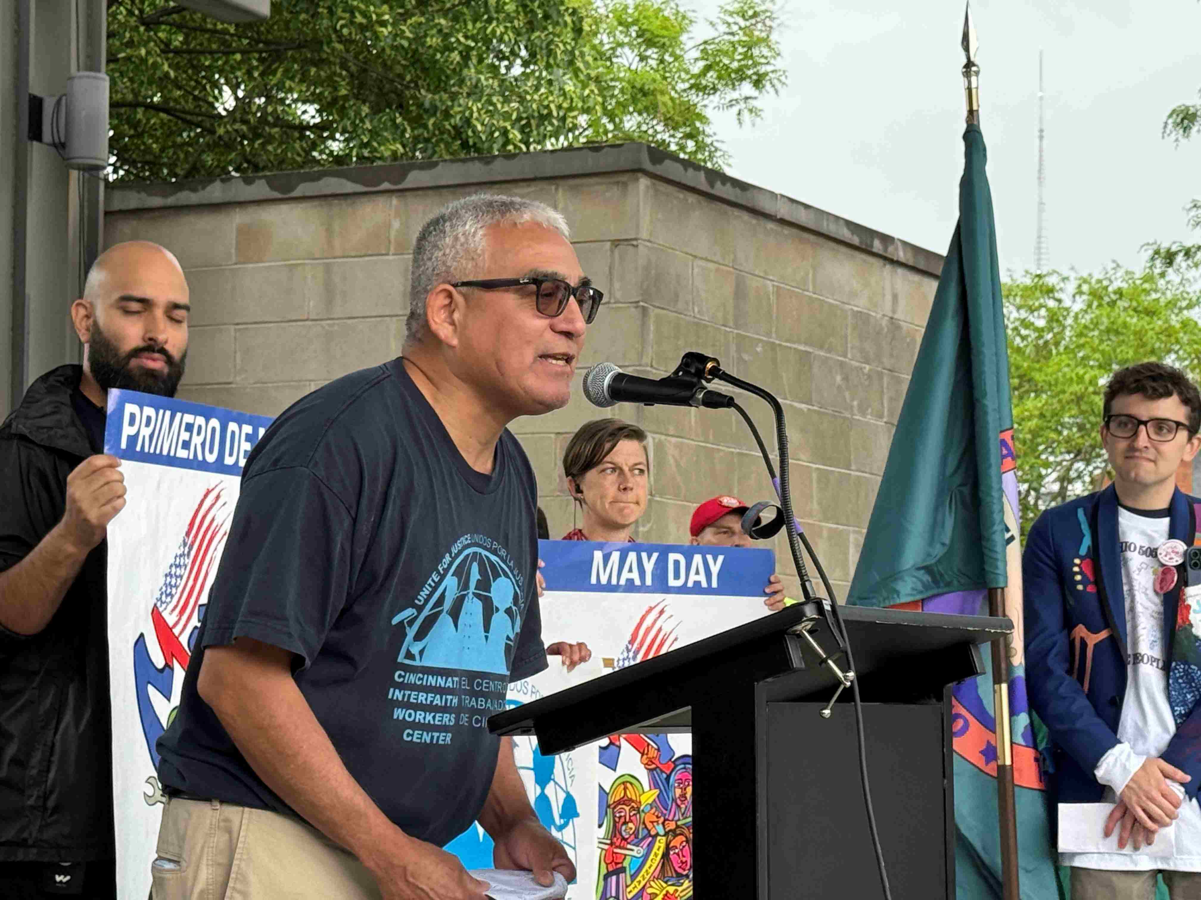 Jorge López comparte historia; pide solidaridad con inmigrantes