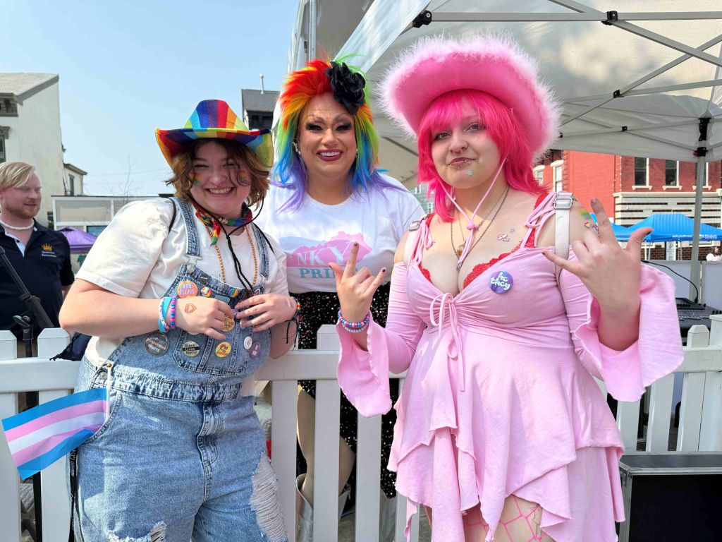 Con brillo y color, “NKY Pride” inaugura Mes del Orgullo Gay