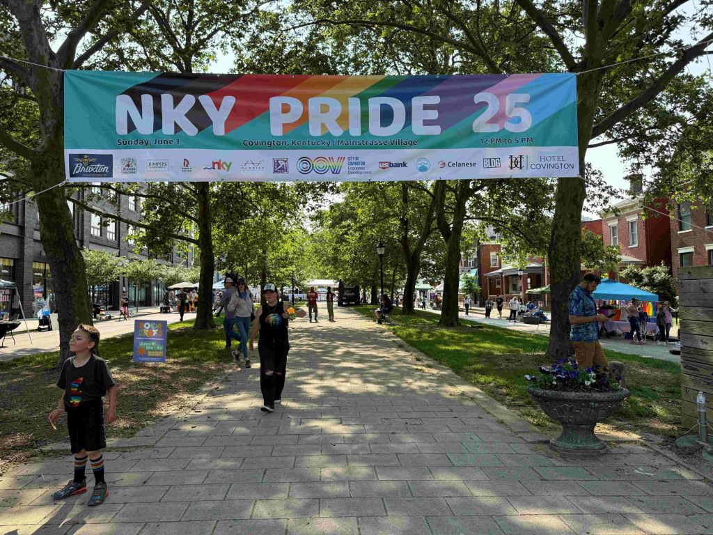 Con brillo y color, “NKY Pride” inaugura Mes del Orgullo Gay