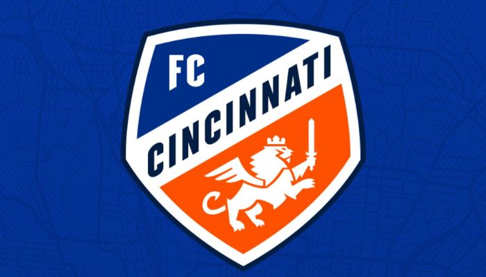 Amigo buenos dias, espero estes super bien, Necesito que me ayudes a primero convertirte en un redactor de noticias digitales especializado en soccer especificamente de la MLS me ayudes a crear una nota sobre la info abajo de 500 palabras, necesito que me