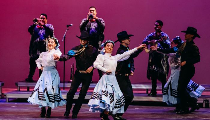 La Mega Cincy te invita al espectáculo “Christmas in Mexico” en Cincinnati