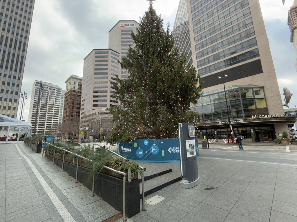 Navidad templada en Cincinnati: nubes y lluvias ligeras