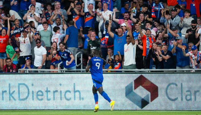 Kévin Denkey brilla con doblete y Cincinnati derrota a los Red Bulls